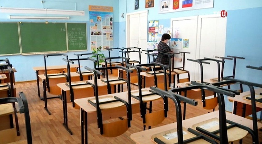 В каких школах Бишкека занятия будут начинаться раньше 8.00 часов (список)