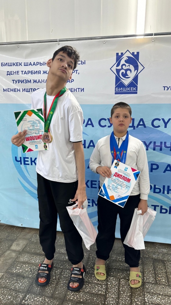 В Бишкеке прошёл чемпионат по параплаванию