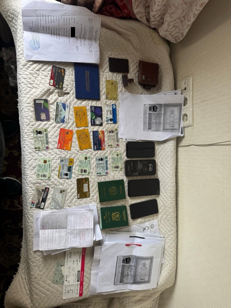 В Бишкеке задержан иностранец за подделку более 100 электронных виз