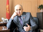 Алтынбек Сулайманов: Расколы и объединения - нормальный процесс в политике