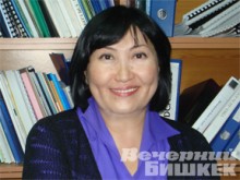 Чолпон Джакупова: Госорганы спасет многонациональный состав кадров