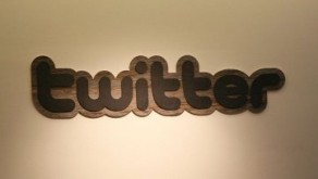 Интерфейс Twitter переведен на языки с написанием справа налево