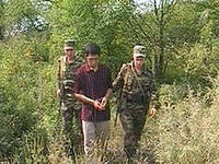Кыргызстандын эки жараны Казакстанга малды айдап кетип аткан жеринен кармалды