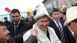 Суваналиев:  Оппозиция ищет средства для проведения весенних митингов
