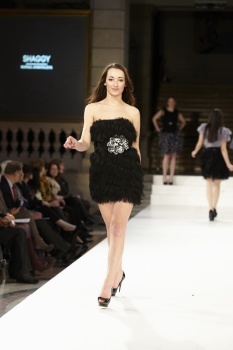 Итальянский дом моды Fendi предложил сотрудничество дизайнеру из Кыргызстана