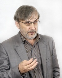 Валентин Богатырев: У оппозиции есть только два повода - Ташиев и Кумтор