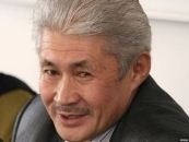 Мужчины Кыргызстана поздравляют прекрасную половину с 8 Марта