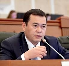 Депутат Мирлан Бакиров владеет земельным участком в 1 100 кв. м