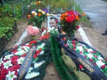 В Бишкеке прошел вечер памяти лидера российской группы "Король и Шут"