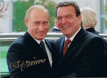 Автограф Путина попал в десятку самых дорогих росчерков политиков