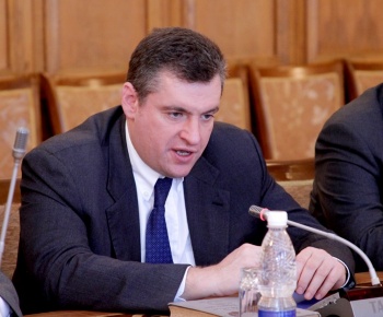 Спикер Жээнбеков встретился с главой делегации Госдумы России