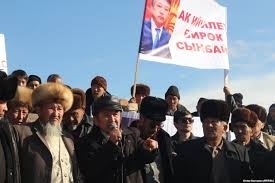 "Асман press": Мырзакматов не нарадуется митингам в Оше
