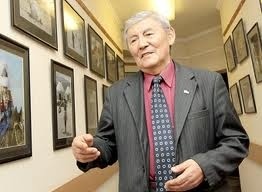 Народный писатель: В Кыргызстане никому нет дела до литературы