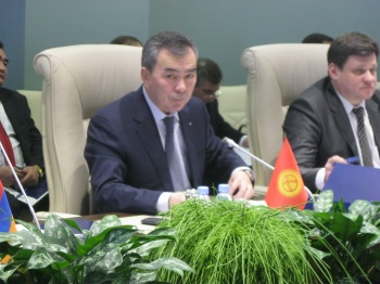 Минтранском занялся подготовкой к вступлению Кыргызстана в ТС