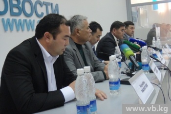 Оппозиция анонсировала "скромный" митинг в бишкекском сквере