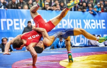 Борцы-классики из Кыргызстана взяли командное серебро чемпионата Азии