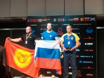 Армрестлеры Кыргызстана взяли пять медалей на чемпионате мира