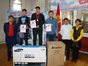 Тогуз коргоол: казахстанцы выиграли турнир памяти Чингиза Айтматова