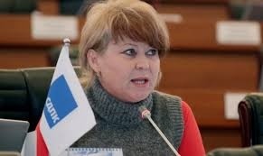 Опрос: большинство депутатов не видят в своей работе привилегий