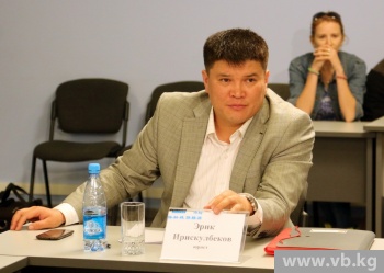 Юрист: Поправки в Конституцию делают суды полностью подконтрольными власти