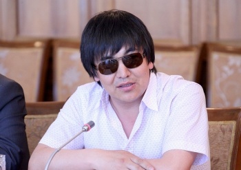 Шерниязов пойдет на выборы вместе с партией "Кыргызстан"