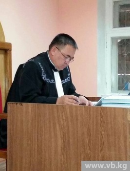 Подсудимый депутат Келдибеков обвинил экс-генпрокурора в предвзятости
