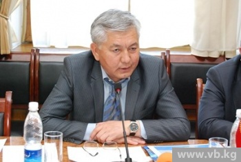 Политики, чиновники и депутаты просят Деда Мороза о стабильности в стране
