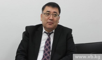 Политики, чиновники и депутаты просят Деда Мороза о стабильности в стране