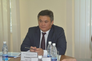 Депутаты поручили правительству найти деньги на модернизацию КПП "Ак-Жол"