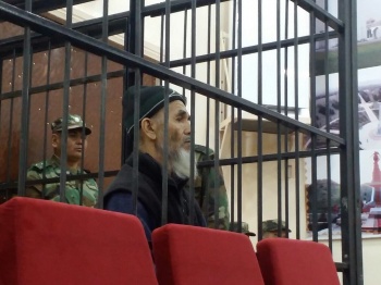 В Чуйском областном суде началось рассмотрение дела Азимжана Аскарова
