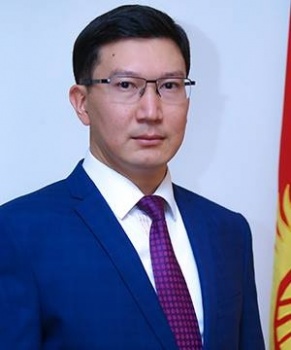 Алмаз Алимбеков: В конце 2017 года золото на Макмале закончится