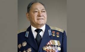 У памятника Героя Советского Союза Бегельдинова прошел митинг-реквием