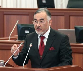 Турсунбай Бакир уулу выдвинул свою кандидатуру в президенты