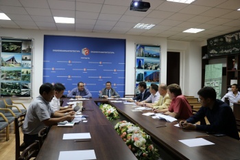 Фасады зданий в центре Бишкека готовы обновить и одеть в природный камень