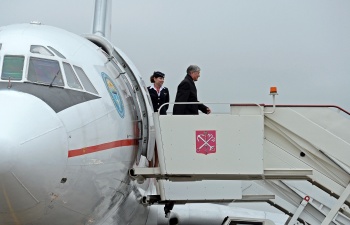 Президент Алмазбек Атамбаев с рабочим визитом прибыл в Российскую Федерацию