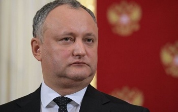 Конституционный суд Молдавии отстранил Додона с должности президента