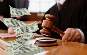 В отношении бывшего судьи Эльвиры Джаркеевой возбуждено уголовное дело