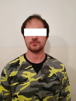 В Бишкеке сотрудник СТО заложил машину клиента
