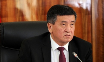Кто решил подставить президента Жээнбекова?