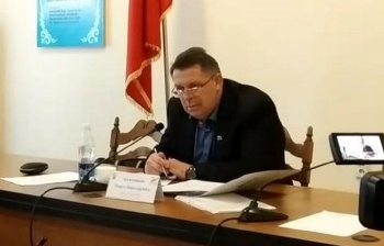 Гражданство уже не важно.  Десятников ушел из Бишкекского горкенеша