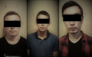Бишкекте унаанын дөңгөлөктөрүн уурдоого шектүүлөр кармалды