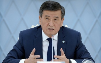 Жээнбеков рассказал о глобальных угрозах интернет-пространства