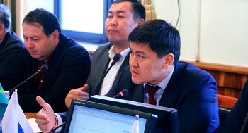 Конгантиев предложил вывести все АЗС за пределы Бишкека