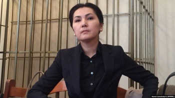 Аиду Салянову перевели в больницу