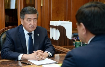 Сооронбай Жээнбеков встретился с Мухаммедкалыем Абылгазиевым