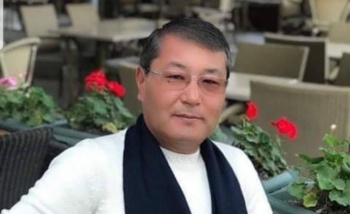 Жогорку Кеңештин депутаттары Турцияда Мырзакматов менен жолугушабы?