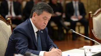Президент подписал изменения в Налоговый кодекс КР