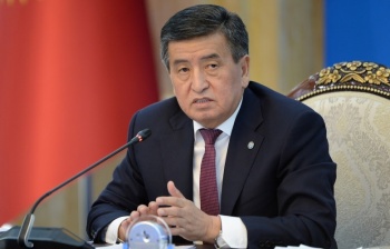 Жээнбеков поблагодарил Путина за поддержку кыргызстанских мигрантов