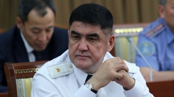 Асановдун иши: Жунушалиев муну өз кызыкчылыгы үчүн жасаганбы?