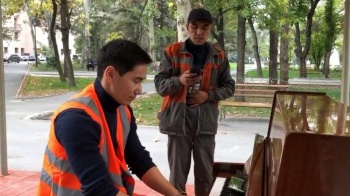 "Тазалыктын" таланттуулары сейил бакта ырдап таң калтырды (видео)